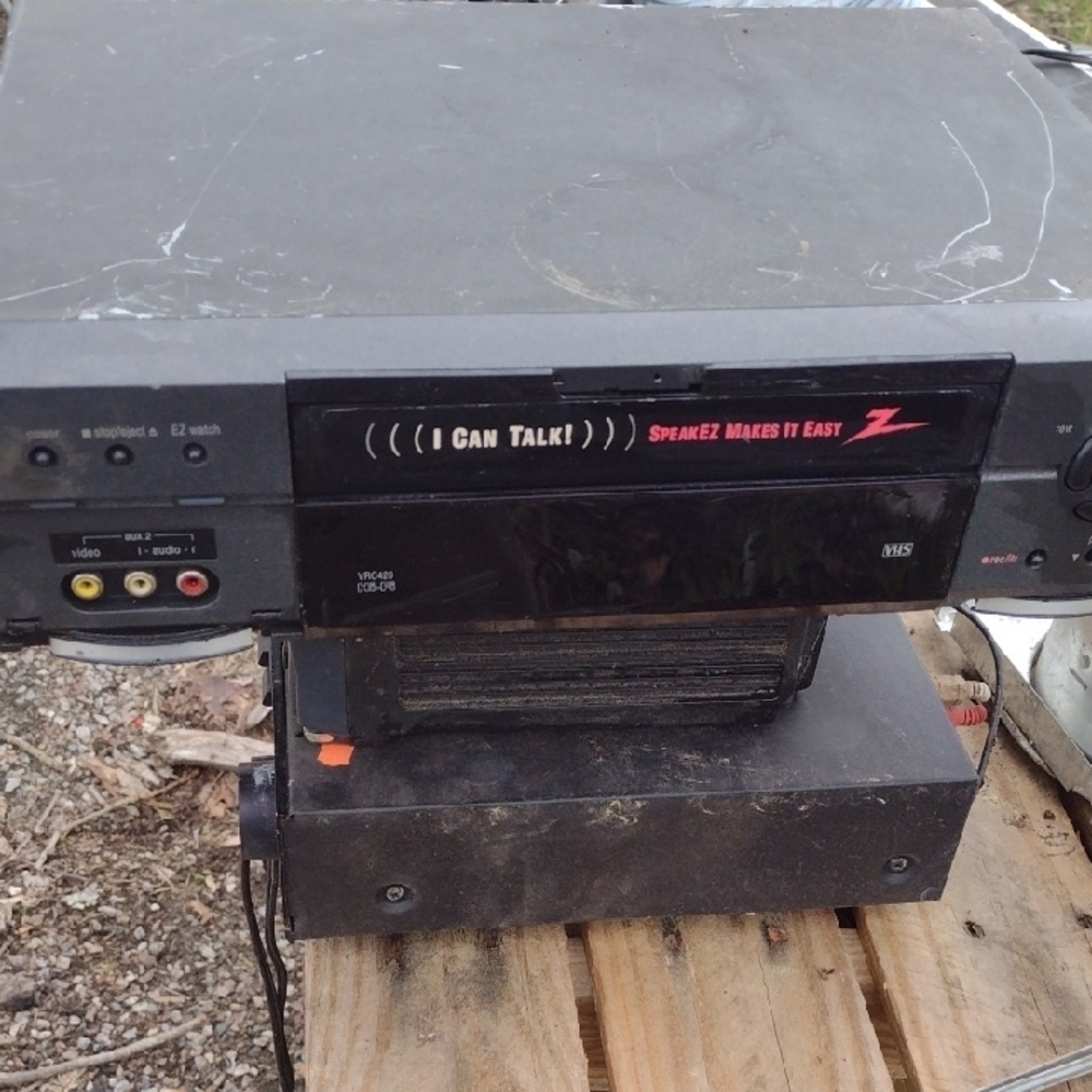 Zenith VHS Player with Voice Commands